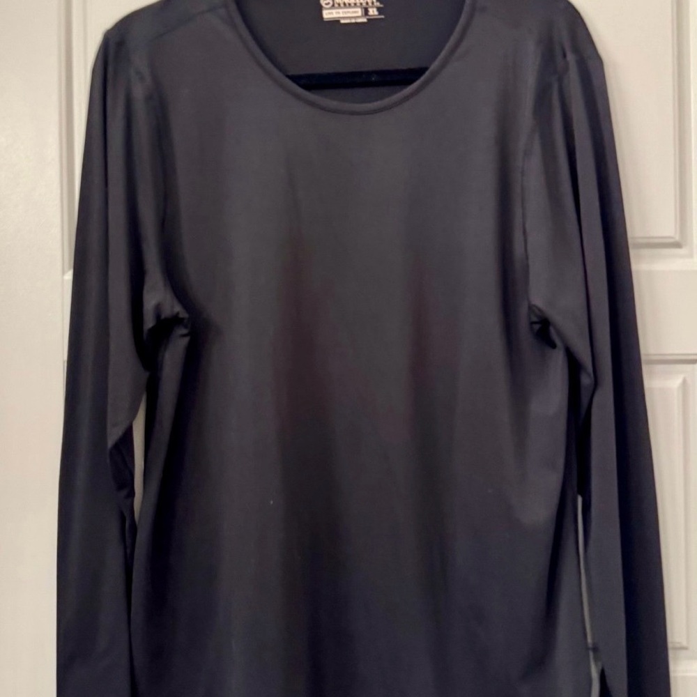 Magellan Outdoors Black Long Sleeve Tee Thermal Under Shirt